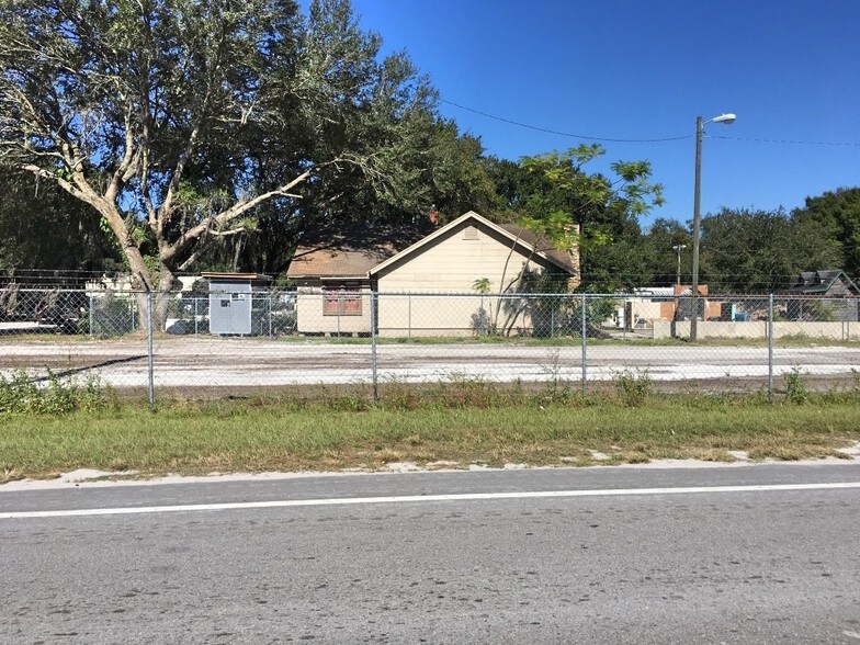 More Photos Of 2610 E US Hwy 92, Plant City Land For Lease