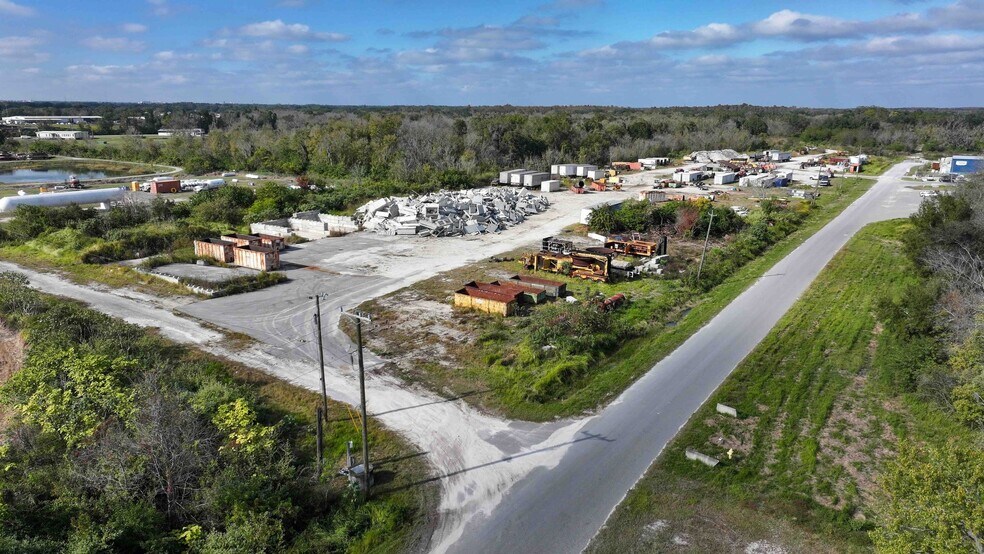 More Photos Of 2105 Longhorn ave, Lakeland Land For Lease