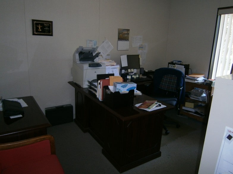More Photos Of 1540 Kuser Rd, Hamilton Medical For Sale