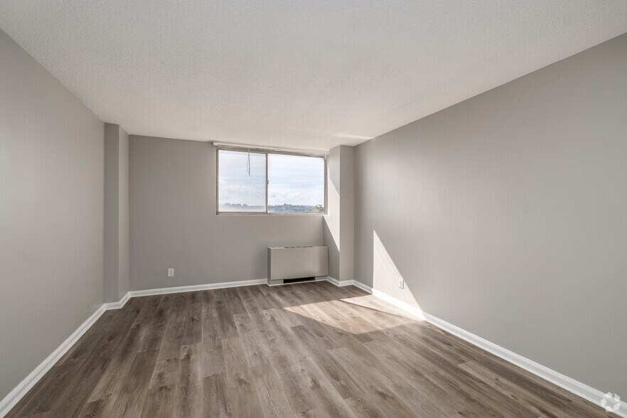 More Photos Of 770 James St, Syracuse Apartments For Sale