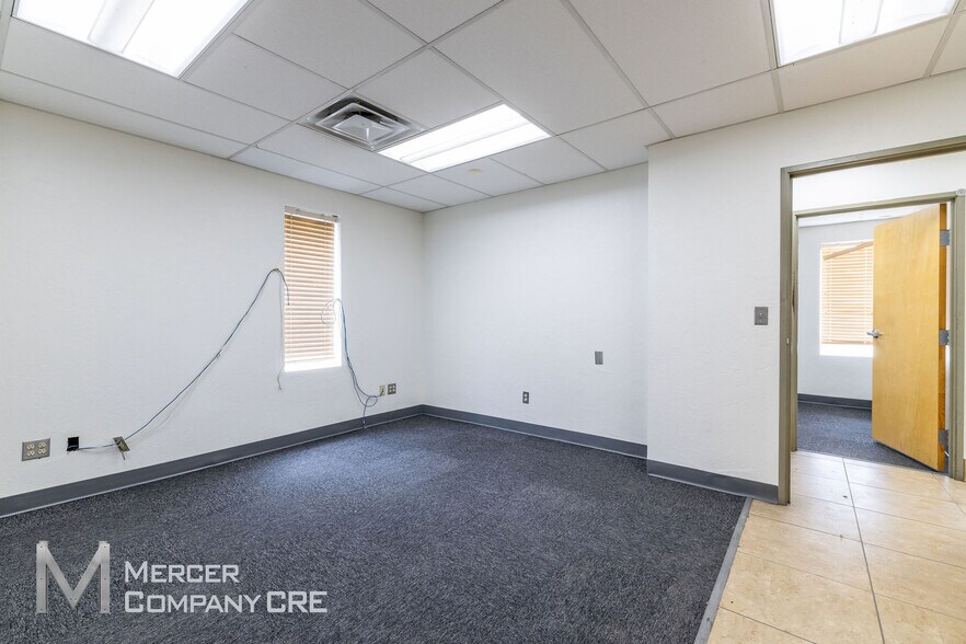 More Photos Of 400 Glade Ave, Oklahoma City Manufacturing For Lease
