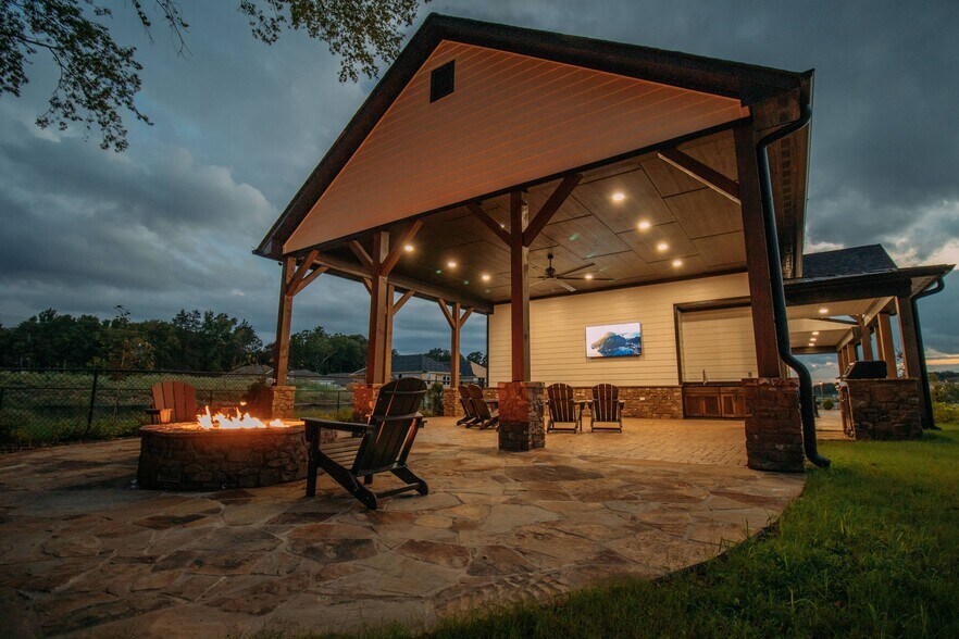 Primary Photo Of 20048 County Road 4118 Rd, Lindale Apartments For Sale