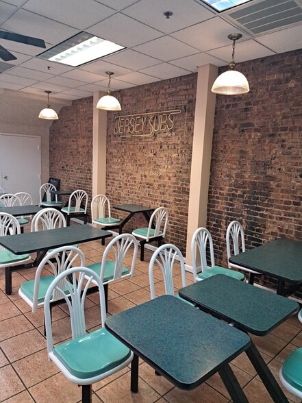 More Photos Of 380 George St, New Brunswick Storefront Retail Residential For Lease