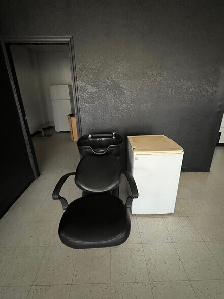 More Photos Of 711 W Hallmark Ave, Killeen Unknown For Sale