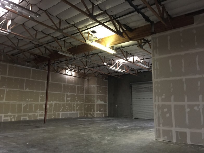 More Photos Of 70-80 N 27th St, San Jose Light Manufacturing For Lease