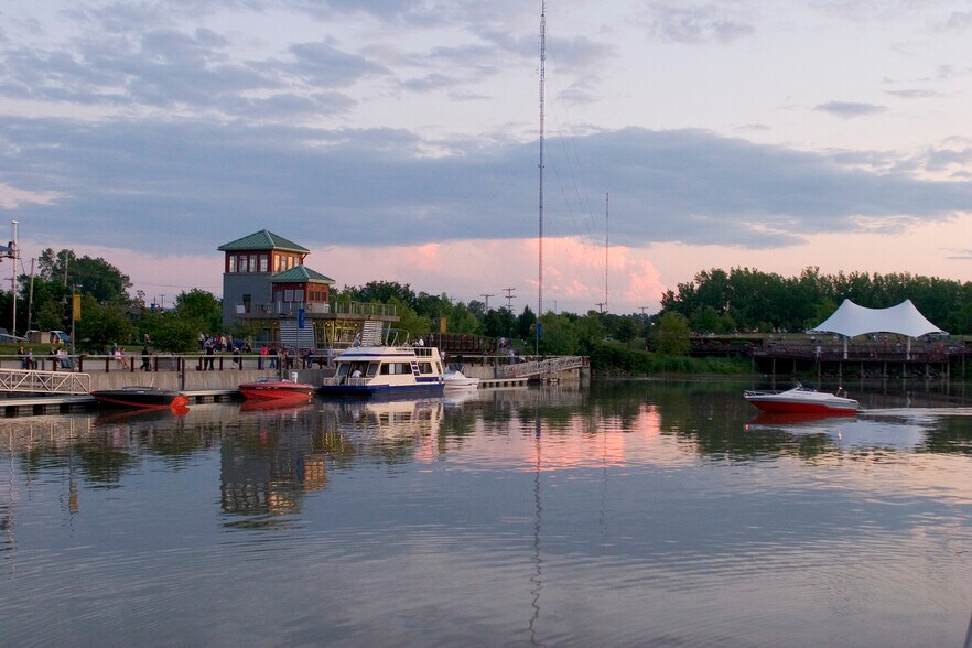 More Photos Of 720 Van Rensselaer St, Syracuse Apartments For Lease