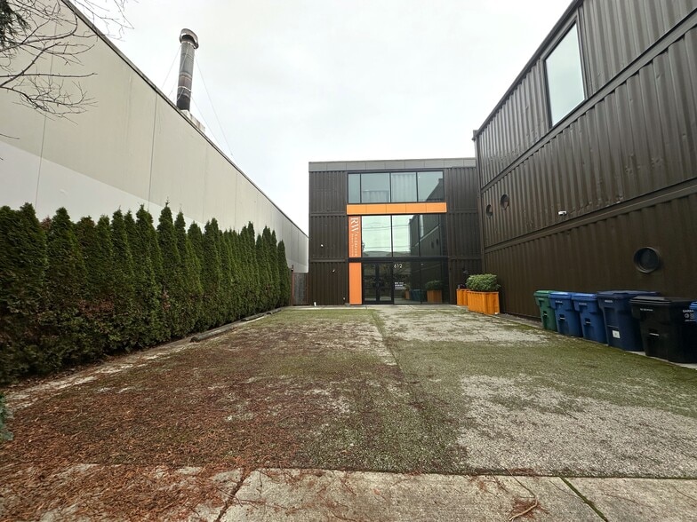 More Photos Of 612 S Lucile St, Seattle Storefront Retail Office For Lease