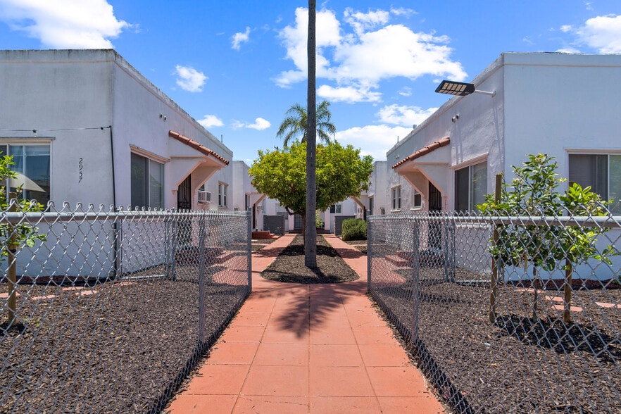 More Photos Of 2949-2957 Kalmia St, San Diego Apartments For Sale