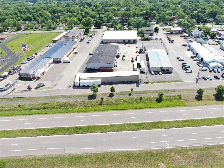 More Photos Of 2629 Clearwater Rd, Saint Cloud Warehouse For Lease