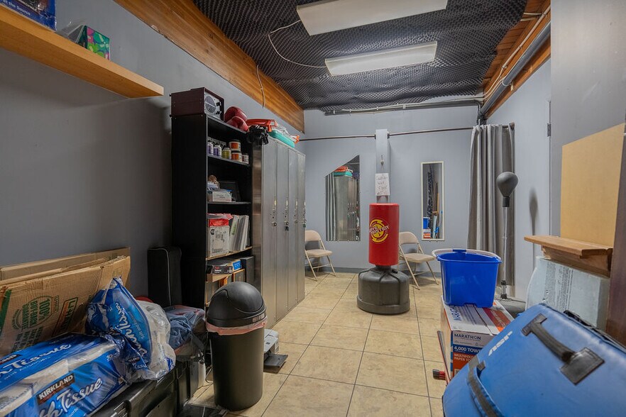 More Photos Of 535 3rd, Fairbanks Office Residential For Sale