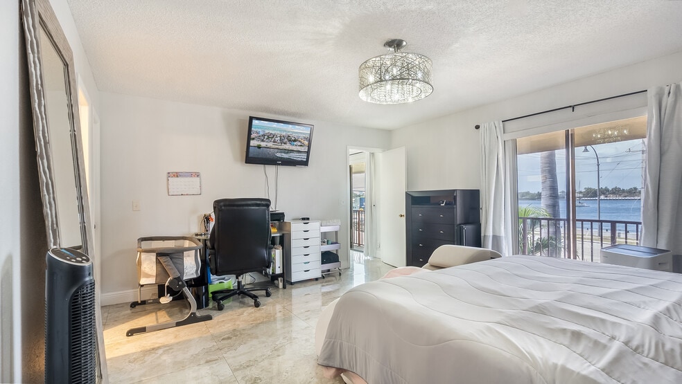 More Photos Of 505-513 S Ocean Dr, Hollywood Apartments For Sale