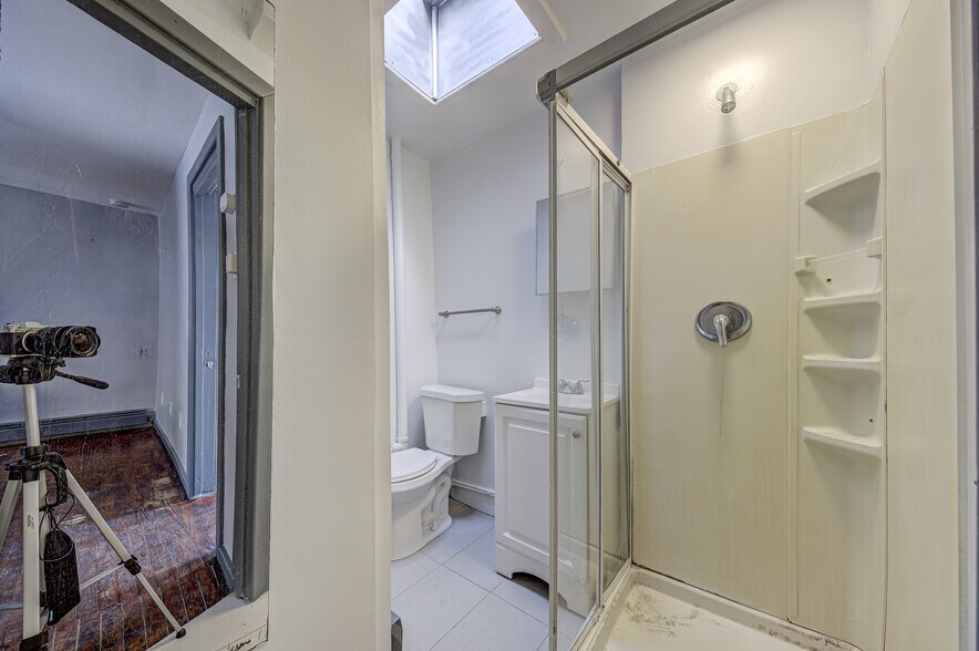 More Photos Of 137 William St, Newburgh Apartments For Sale