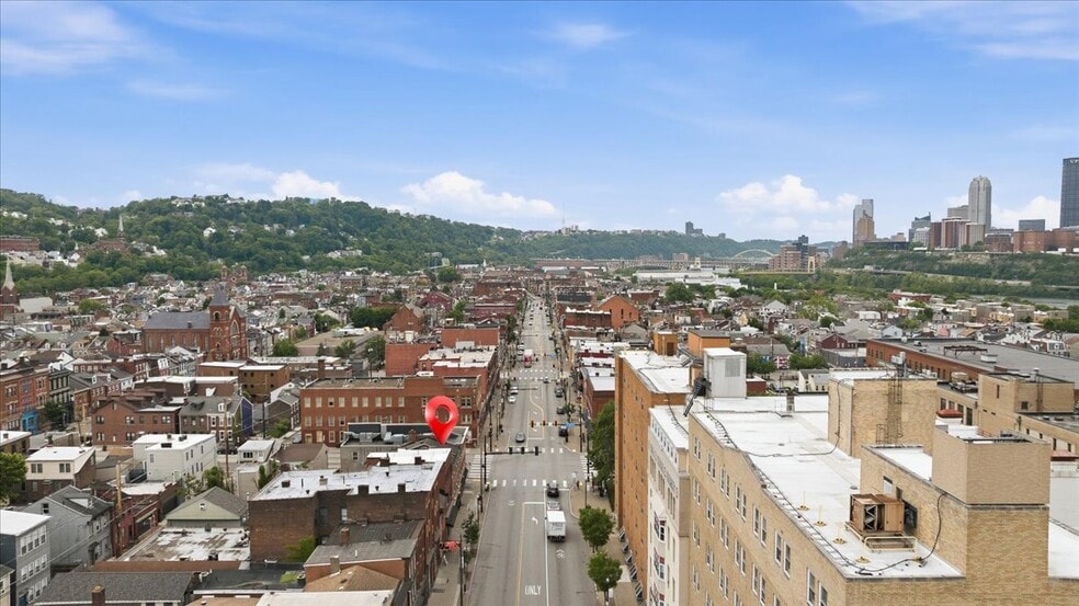 More Photos Of 2104 E Carson St, Pittsburgh Restaurant For Sale
