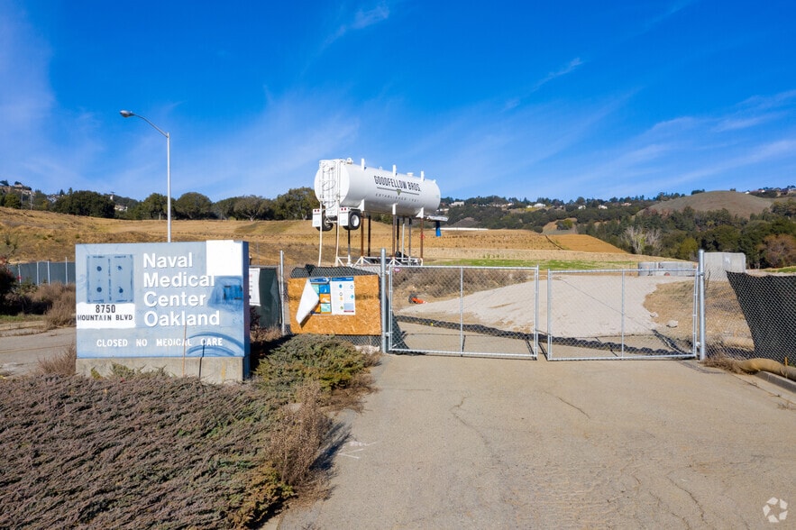More Photos Of 8750 Mountain Blvd, Oakland Land For Sale