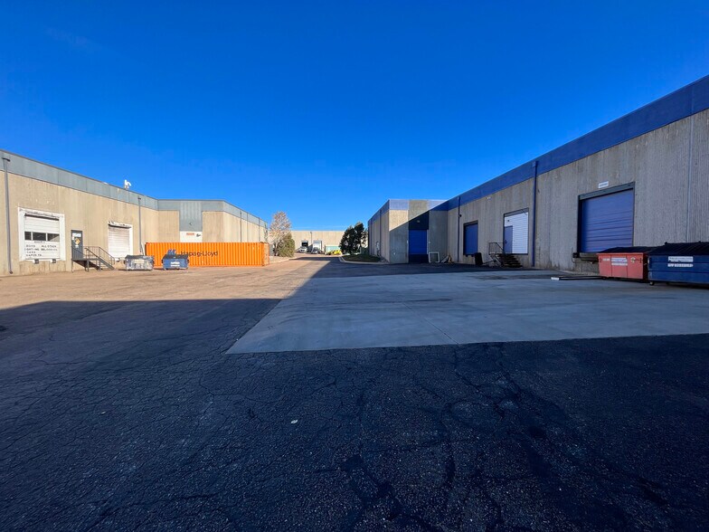 More Photos Of 1420-1460 Aviation Way, Colorado Springs Warehouse For Lease