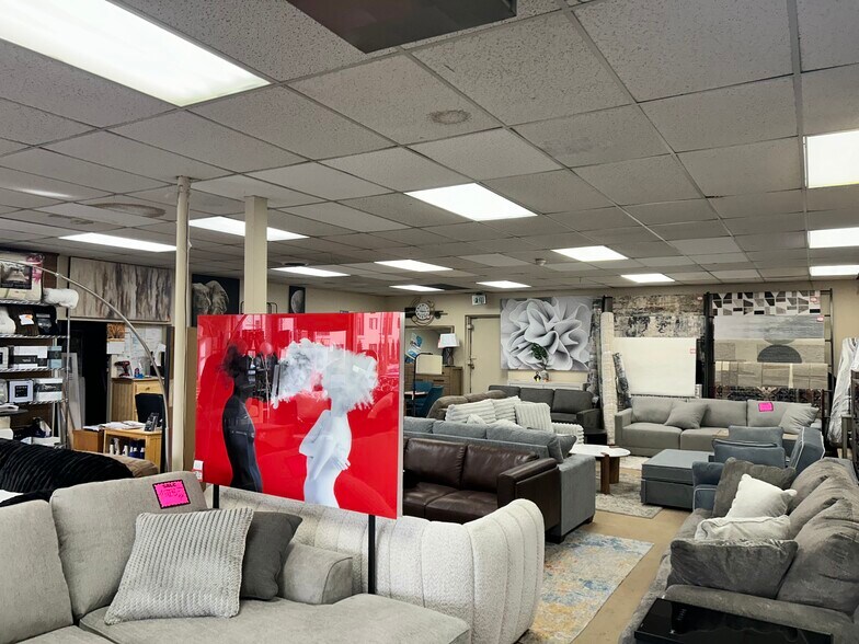 More Photos Of 5601 Leetsdale Dr, Denver Freestanding For Sale