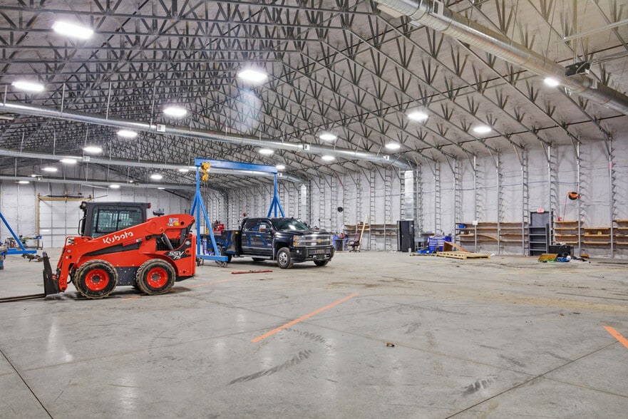 More Photos Of 5192 Dominion Dr, Dublin Warehouse For Sale