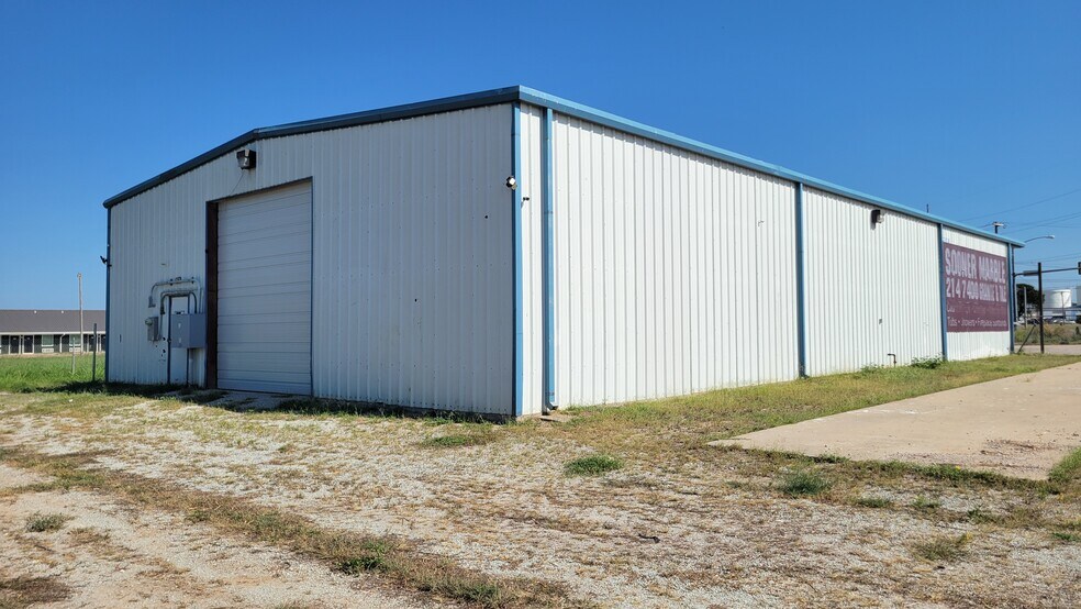 More Photos Of 14210 Highway 177, Shawnee Freestanding For Sale