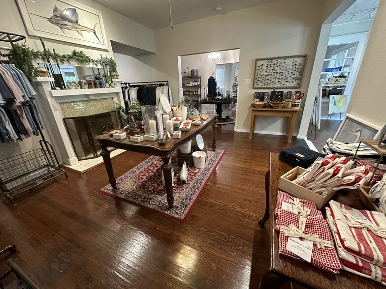 More Photos Of 1008 S Rock St, Georgetown Office Residential For Sale