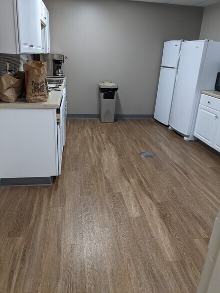 More Photos Of 4150 Tuller Rd, Dublin Research And Development For Lease