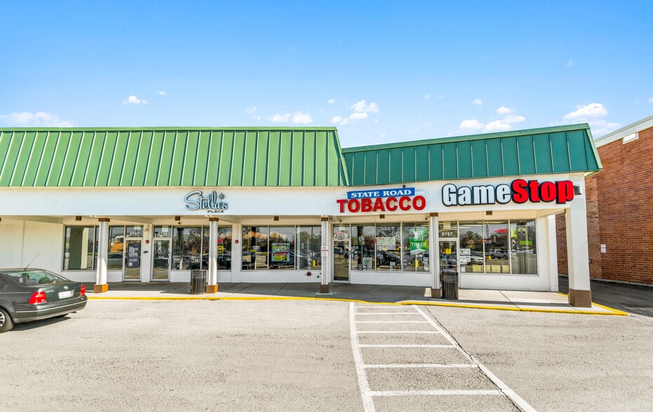 More Photos Of 8707-8767 Ridgeland Ave, Oak Lawn Unknown For Lease