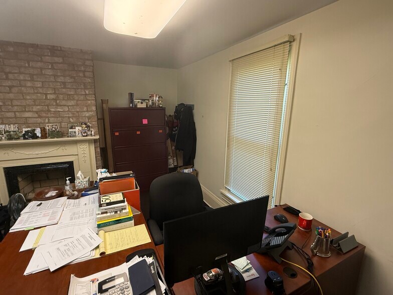 More Photos Of 1050 Boyce Rd, Pittsburgh Office For Sale
