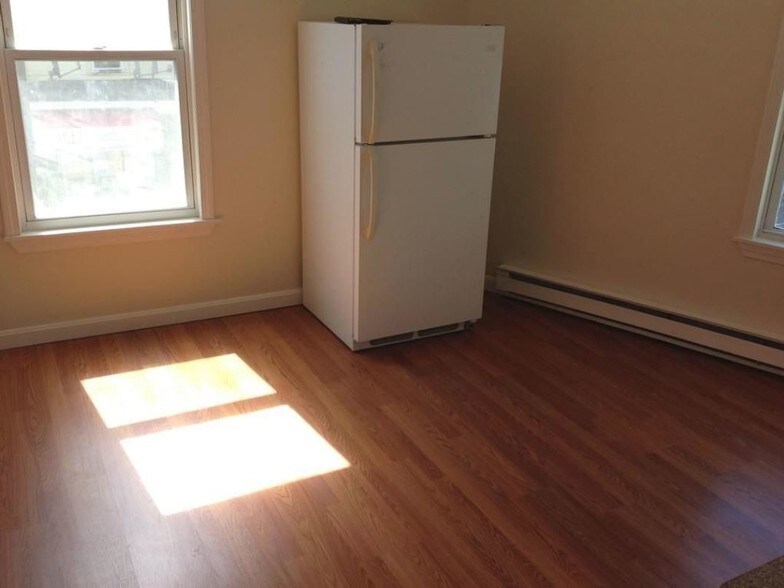 More Photos Of 148-152 Millbury St, Worcester Apartments For Sale