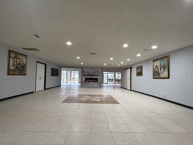 More Photos Of 902 S St. Paul Dr, Richardson Lodge Meeting Hall For Sale