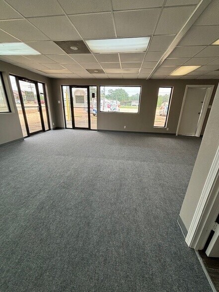 More Photos Of 12558 Lake Charles Hwy, Leesville Self Storage For Lease