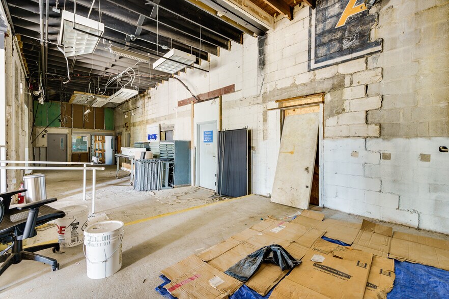 More Photos Of 118 Fairview Ave, Daytona Beach Freestanding For Sale