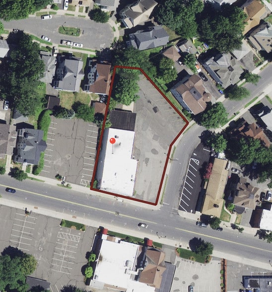 More Photos Of 483 Belmont Ave, Springfield Freestanding For Lease