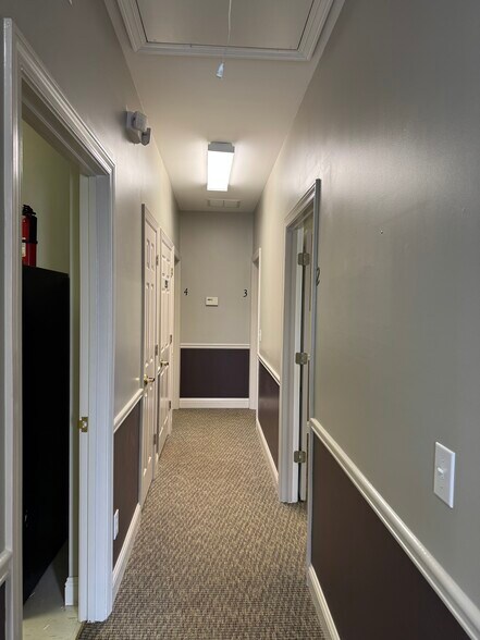 More Photos Of 107 Colony Park Dr, Cumming Office For Lease