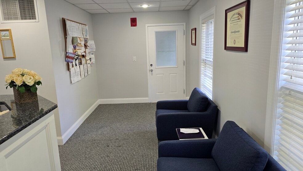 More Photos Of 80 Washington St, Norwell Office For Sale