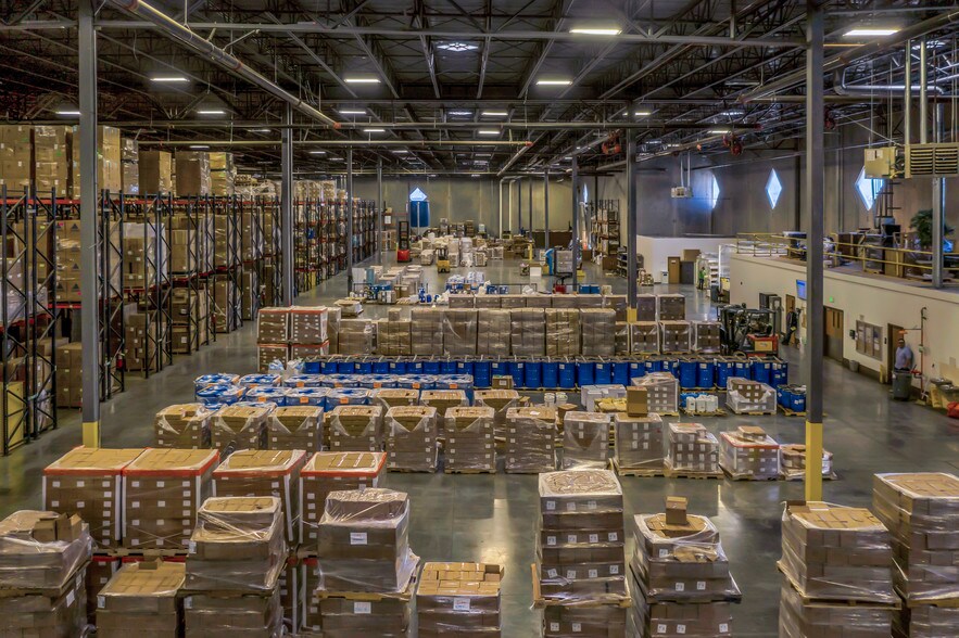 More Photos Of 530 S 2000 W, Springville Distribution For Lease