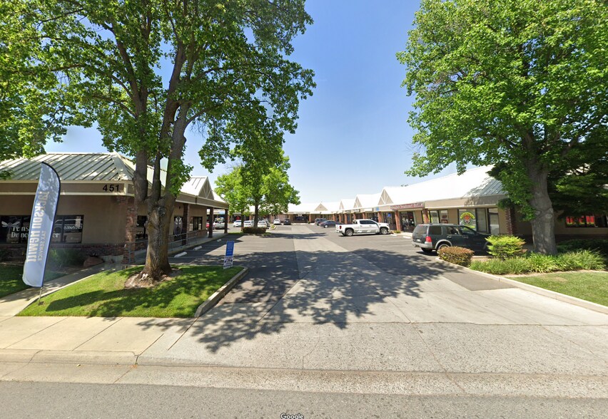 More Photos Of 1747 Live Oak Blvd, Yuba City General Retail For Sale