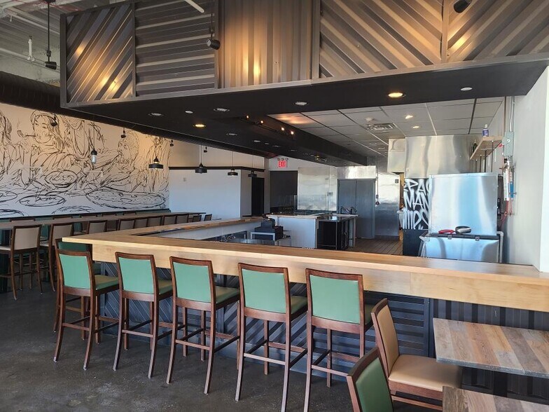 More Photos Of 2590 Hylan Blvd, Staten Island Unknown For Lease