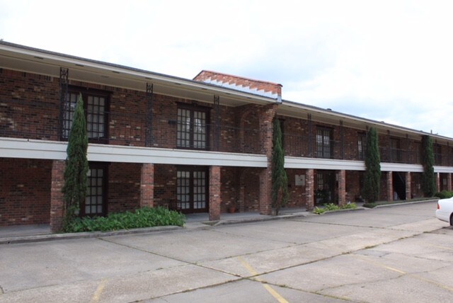 More Photos Of 11768 S Harrells Ferry Rd, Baton Rouge Office For Sale