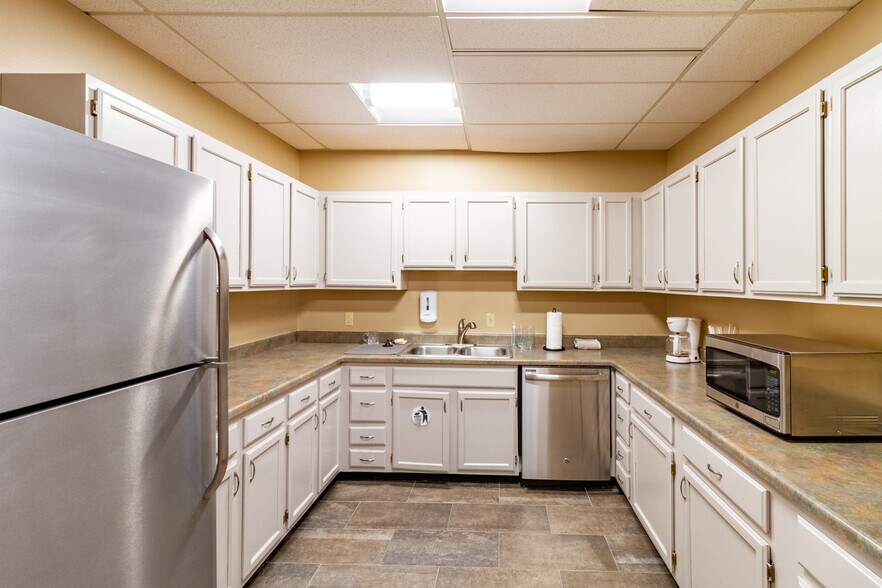 More Photos Of 9101 Harlan St, Westminster Medical For Lease