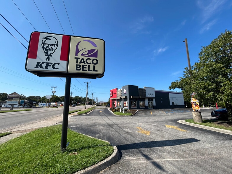 More Photos Of 5004 George Washington Hwy, Portsmouth Fast Food For Lease