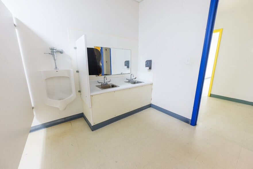 More Photos Of 6689 County Road 315, Keystone Heights Specialty For Sale