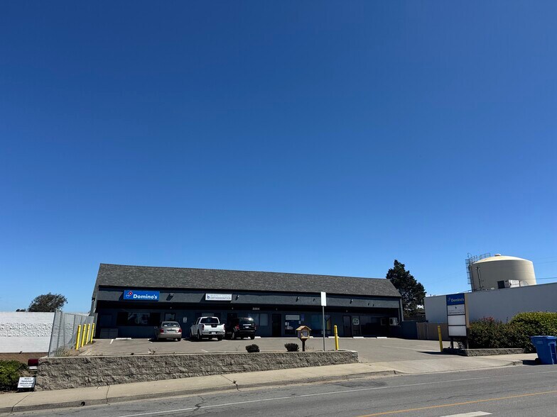 More Photos Of 2084 9th St, Los Osos Storefront For Sale