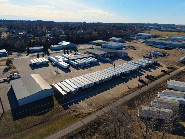 More Photos Of 926 N Front St, New Ulm Industrial For Sale