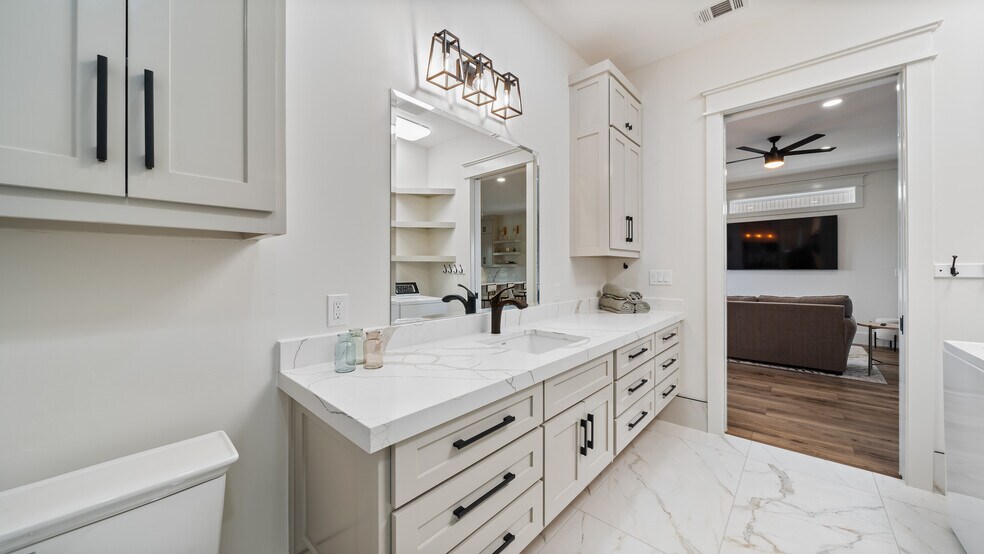 More Photos Of 2924 Ruger Dr, Royse City Service For Lease