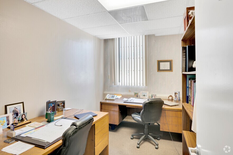 More Photos Of 60 E Foothill Blvd, Upland Storefront Retail Office For Sale