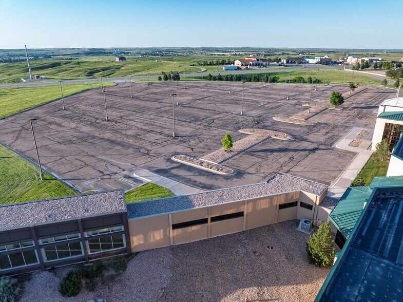 More Photos Of 1 Cabela Dr, Sidney Office For Sale