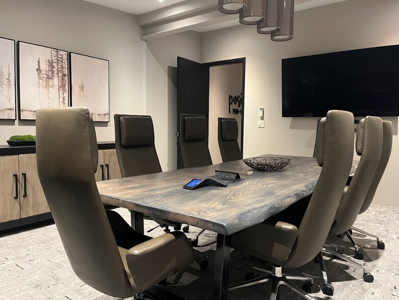 More Photos Of 216 E Cherokee Ave, Cartersville Coworking Space