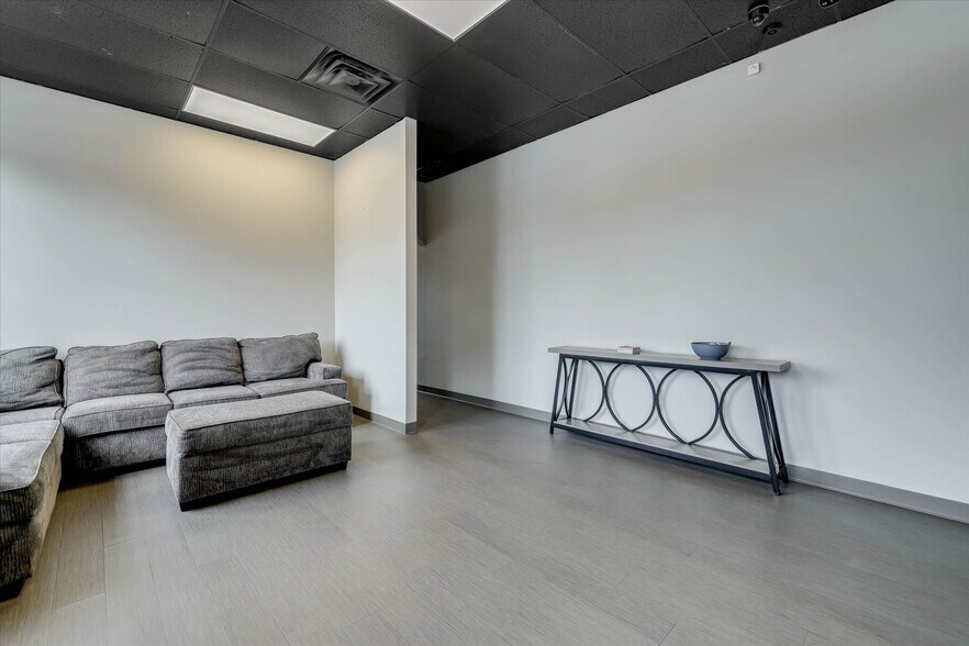 More Photos Of 1010 Druid Park Ave, Augusta Freestanding For Sale