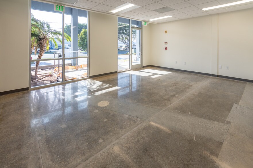 More Photos Of 436-438 Alaska Ave, Torrance Warehouse For Lease