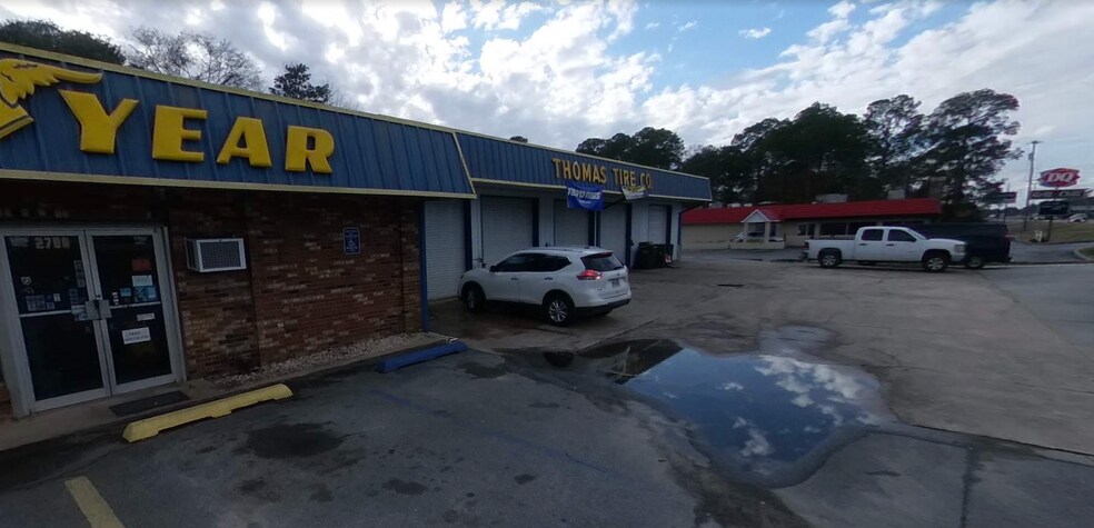 More Photos Of 2700 1st Ave SE, Moultrie General Retail For Sale