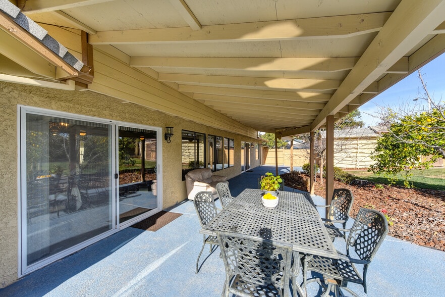 More Photos Of 1419 Champion Oaks Dr, Roseville Assisted Living For Sale